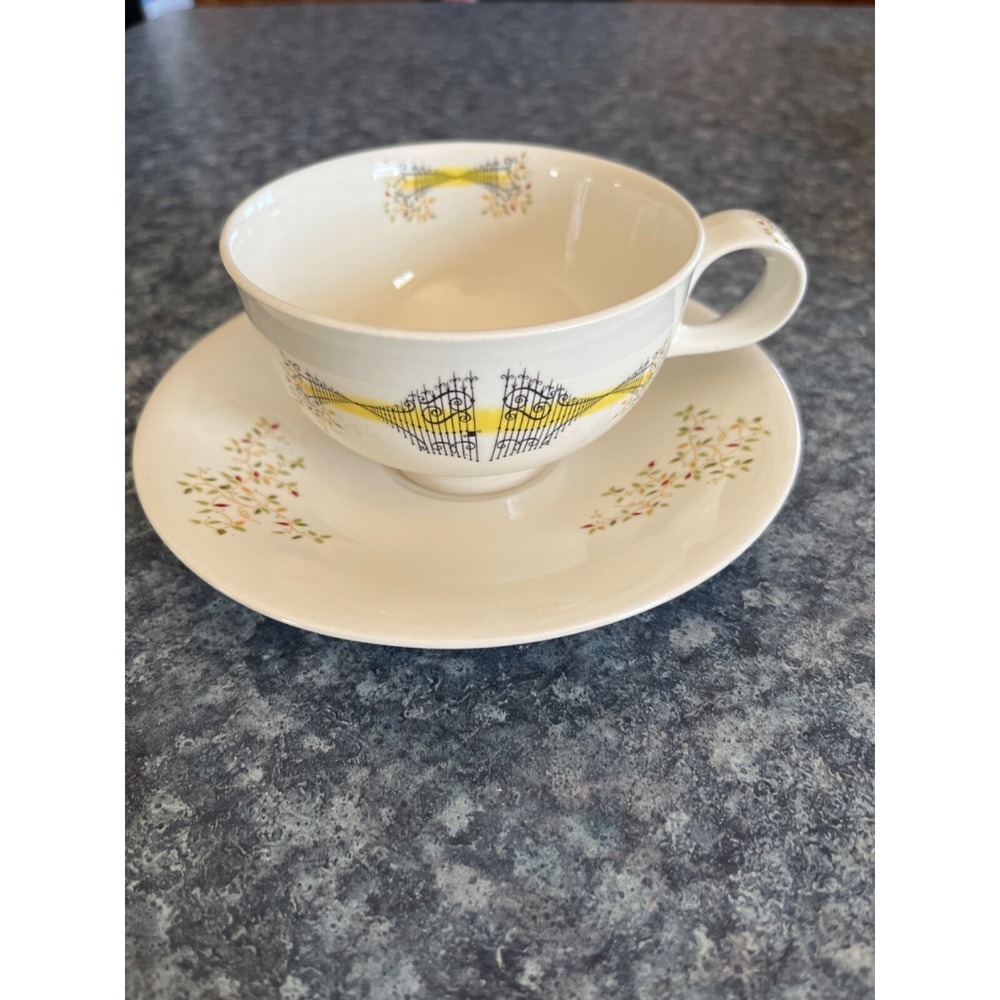 Hall MCM Hallcraft by Eva Zeisel  Buckingham Palace Pattern coffee cup & saucer